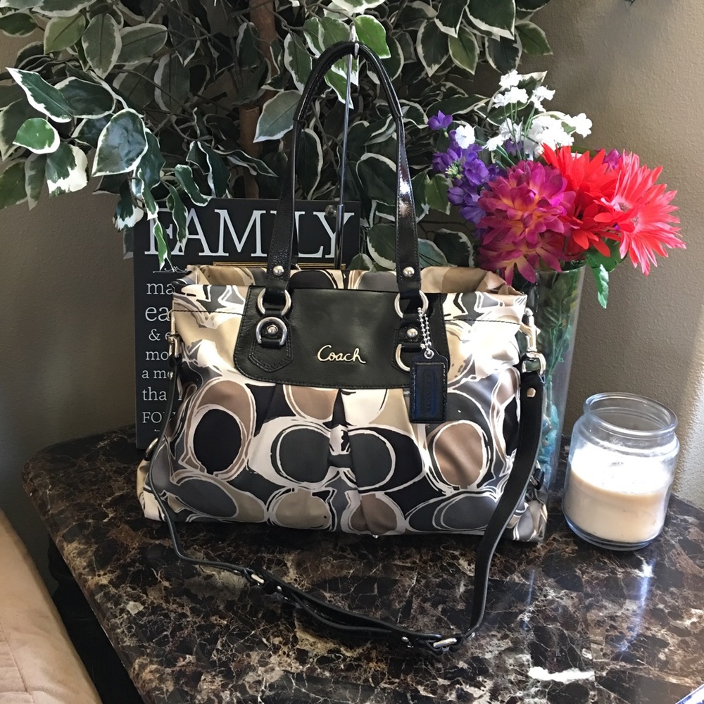 Coach Ashley Scarf Print Tan Black